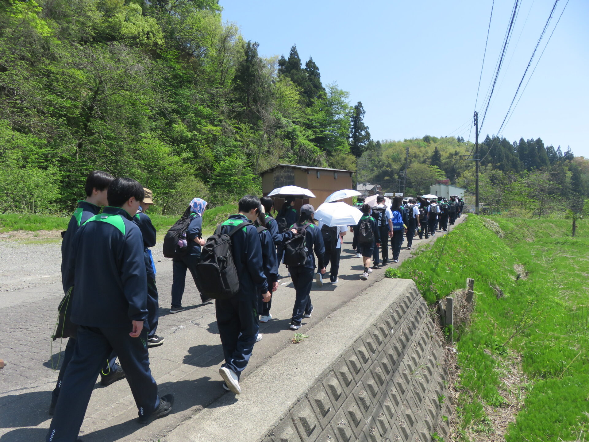 【通学コース】 チャレンジウォークを行いました。